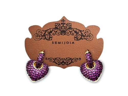 Brinco Mini Argola e Pingente de Coração Cravejados de Zircônias Rubi Pink em Banho de Ouro 18K Rodinado com Ródio Negro