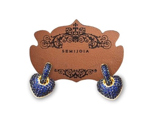 Brinco Mini Argola e Pingente de Coração Cravejados de Zircônias Safira Azul em Banho de Ouro 18K Rodinado com Ródio Negro