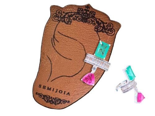 Piercing Fake Unilateral Triângulo Turmalina Fúcsia e Retângulo Turmalina Paraíba Fusion Premium Cravejado de Baguetes e Zircônias Transparentes em Banho de Prata 925