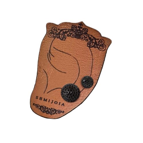 Brinco Bola Côncava Cravejada de Zircônias Ônix em Banho de Ródio Negro