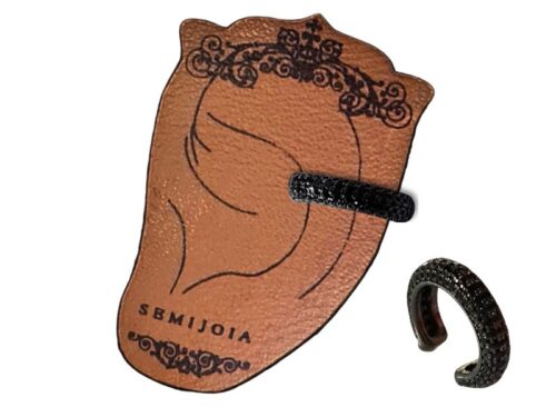 Piercing Fake Unilateral Cravejado de Zircônias Ônix em Banho de Ródio Negro